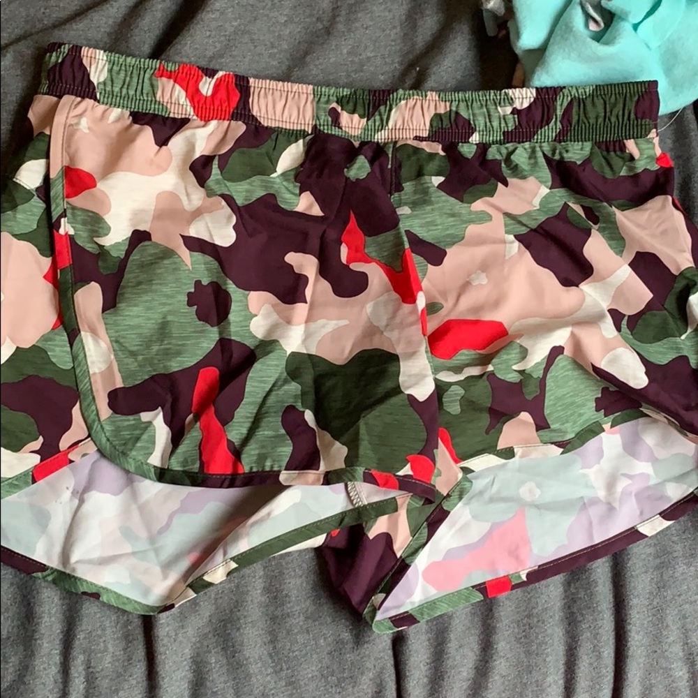 Athletic shorts from old navy never worn still tag